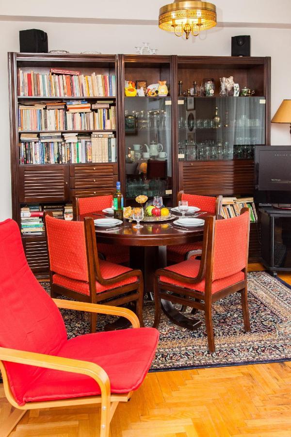Vintage Apartment In Downtown Athens! ภายนอก รูปภาพ