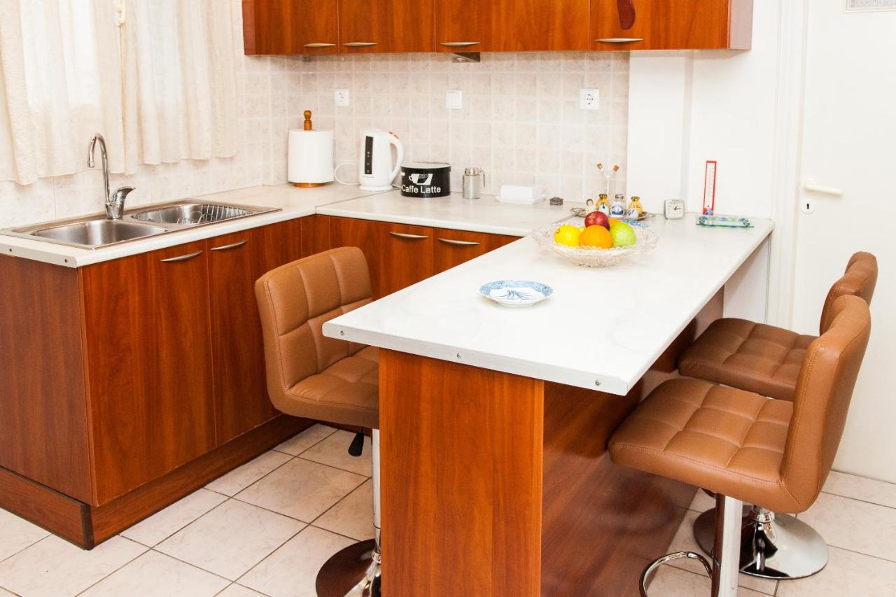 Vintage Apartment In Downtown Athens! ภายนอก รูปภาพ